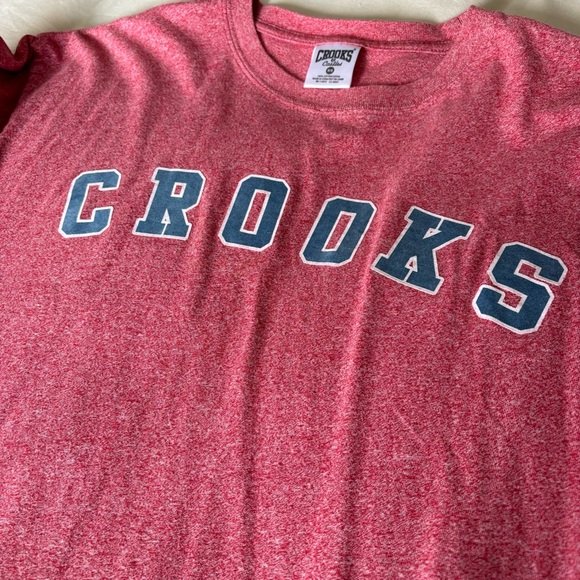 Men’s Size Medium Heathered Red Crooks and Castles Crew Neck Tee - Picture 4 of 7